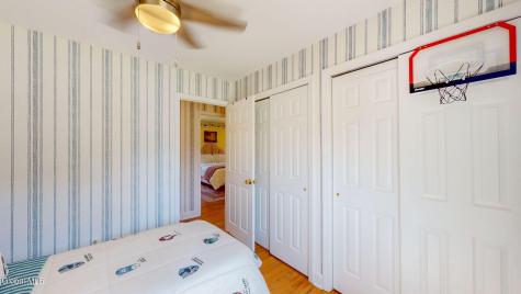 16 Boyack Road Clifton Park NY 12065