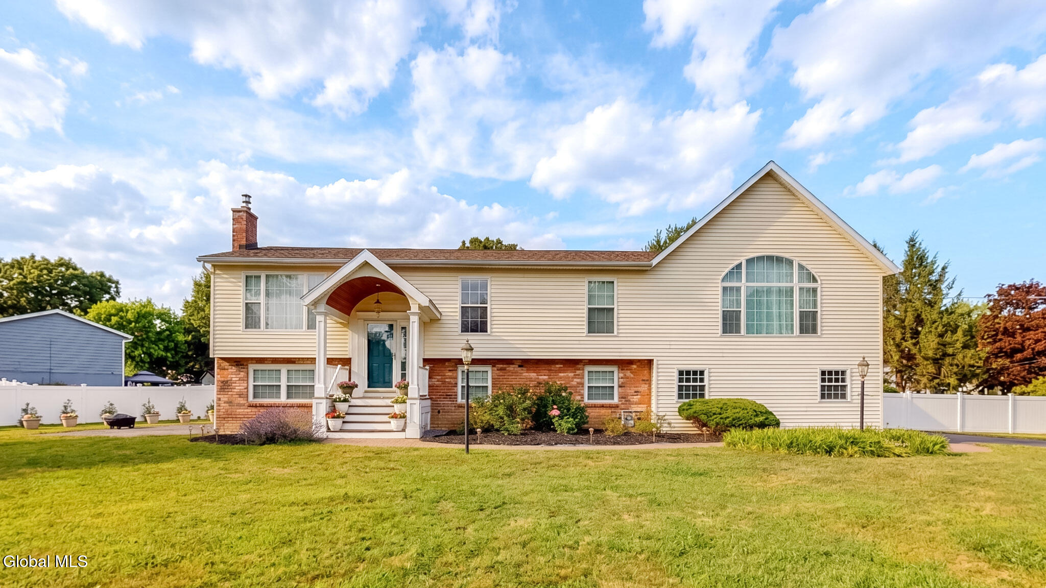 16 Boyack Road Clifton Park NY 12065