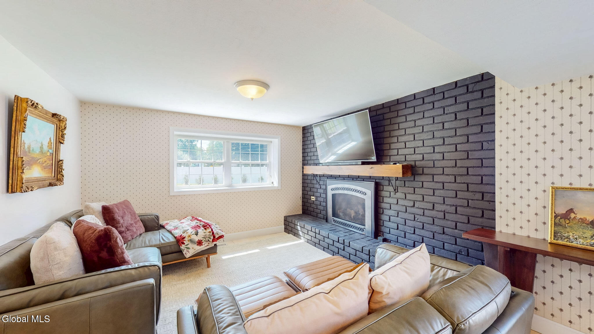 16 Boyack Road Clifton Park NY 12065