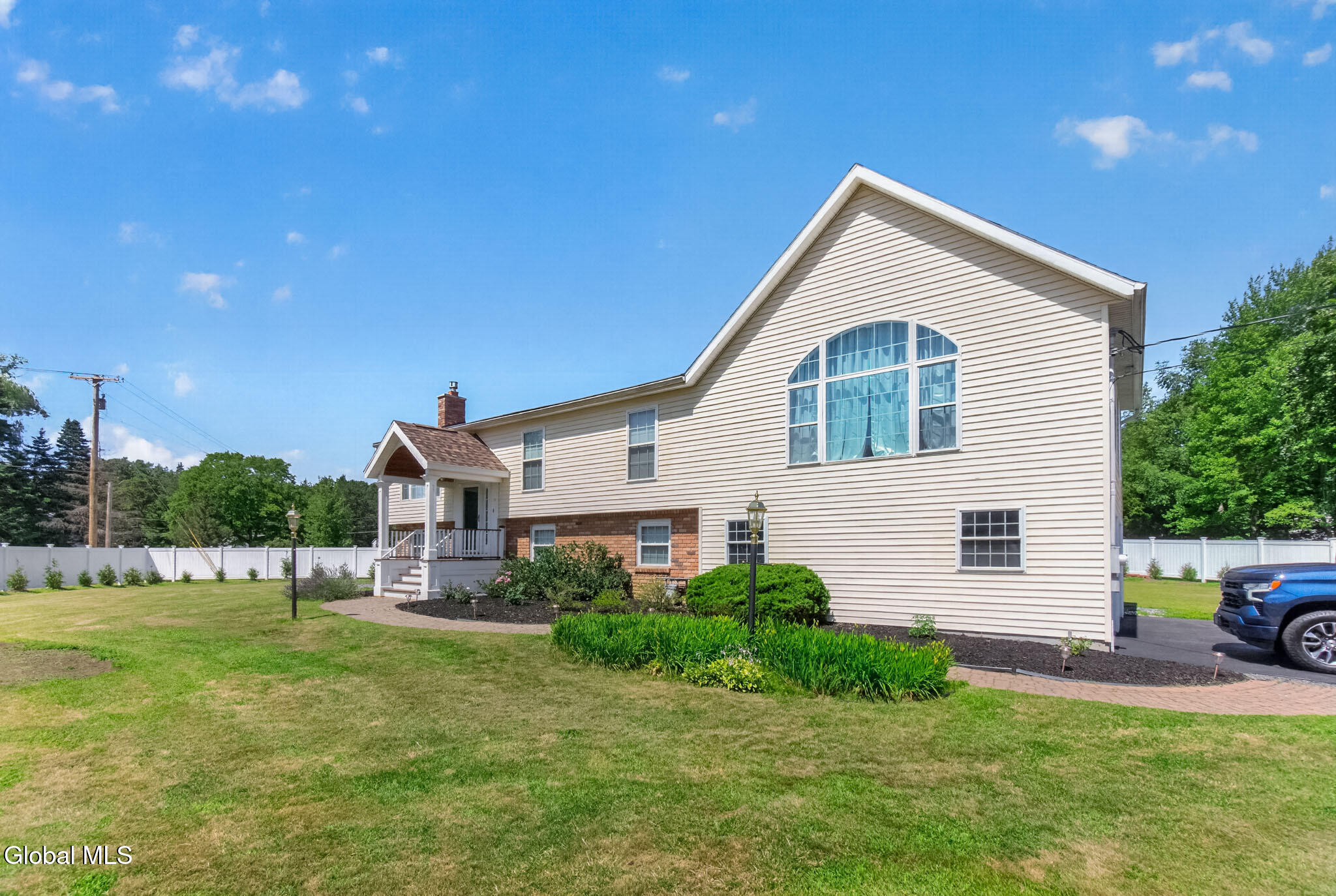 16 Boyack Road Clifton Park NY 12065