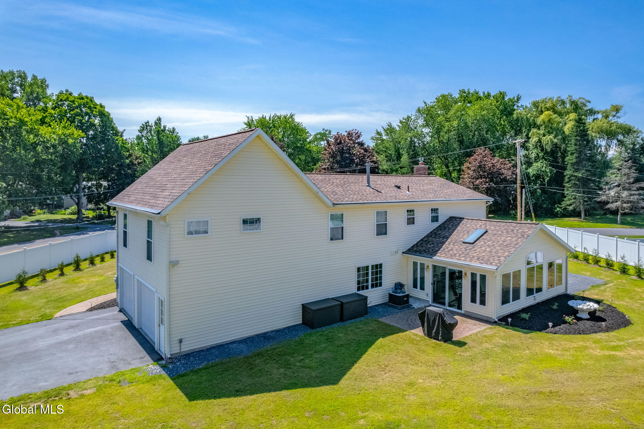16 Boyack Road Clifton Park NY 12065
