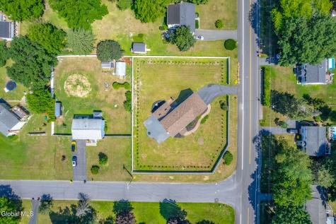 16 Boyack Road Clifton Park NY 12065