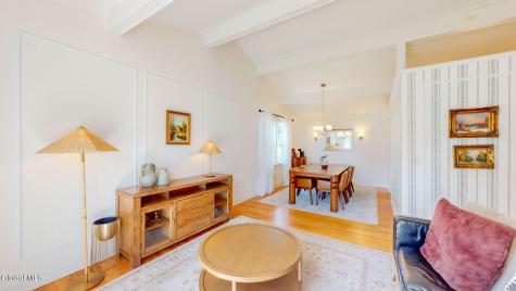 16 Boyack Road Clifton Park NY 12065