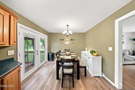 4 Denise Court Rensselaer NY 12144