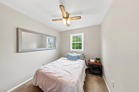 4 Denise Court Rensselaer NY 12144
