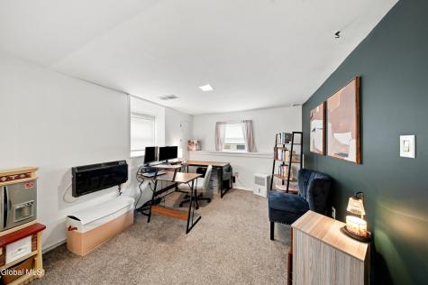 4 Denise Court Rensselaer NY 12144