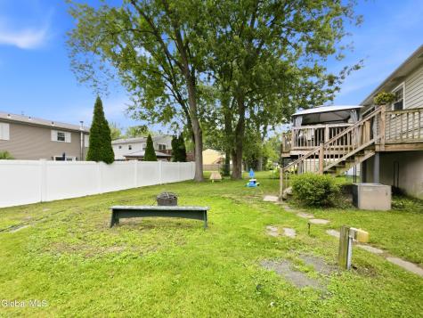 4 Denise Court Rensselaer NY 12144