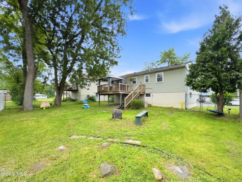 4 Denise Court Rensselaer NY 12144