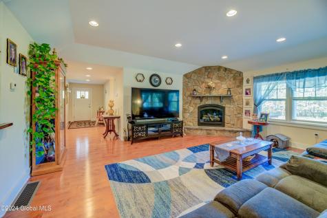 376 Bemis Road Gloversville NY 12078