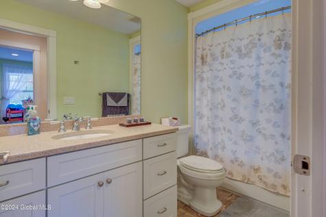 376 Bemis Road Gloversville NY 12078