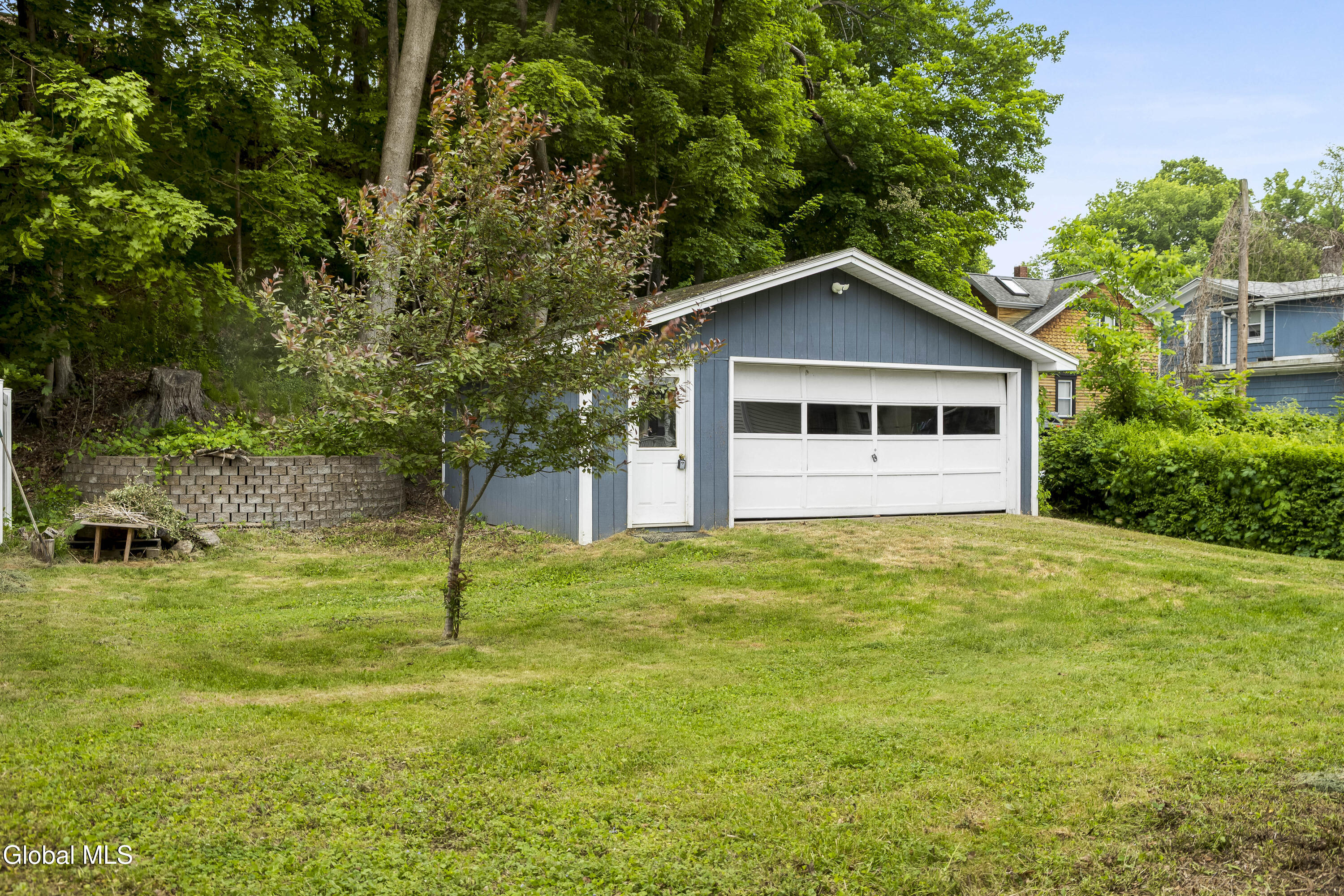 15 Tilton Avenue Oneonta NY 13820