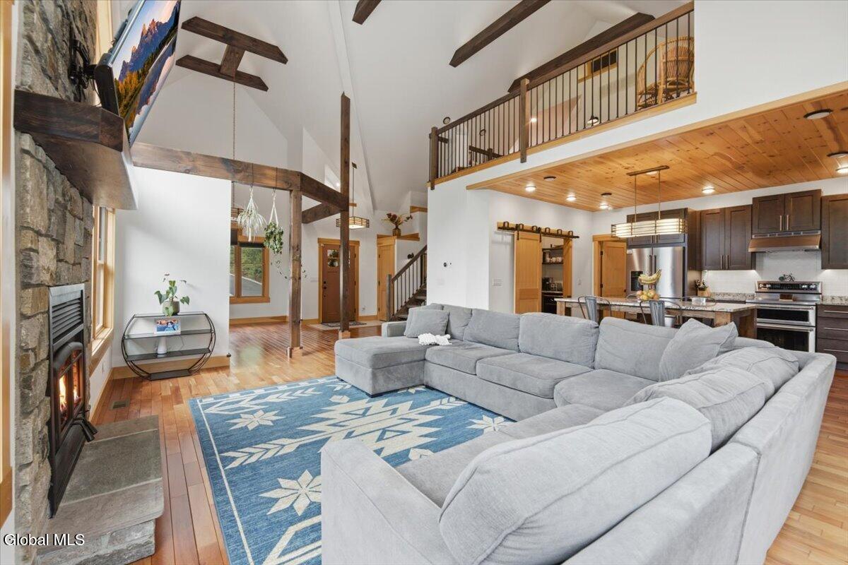 14 Blackberry Lane Queensbury NY 12804