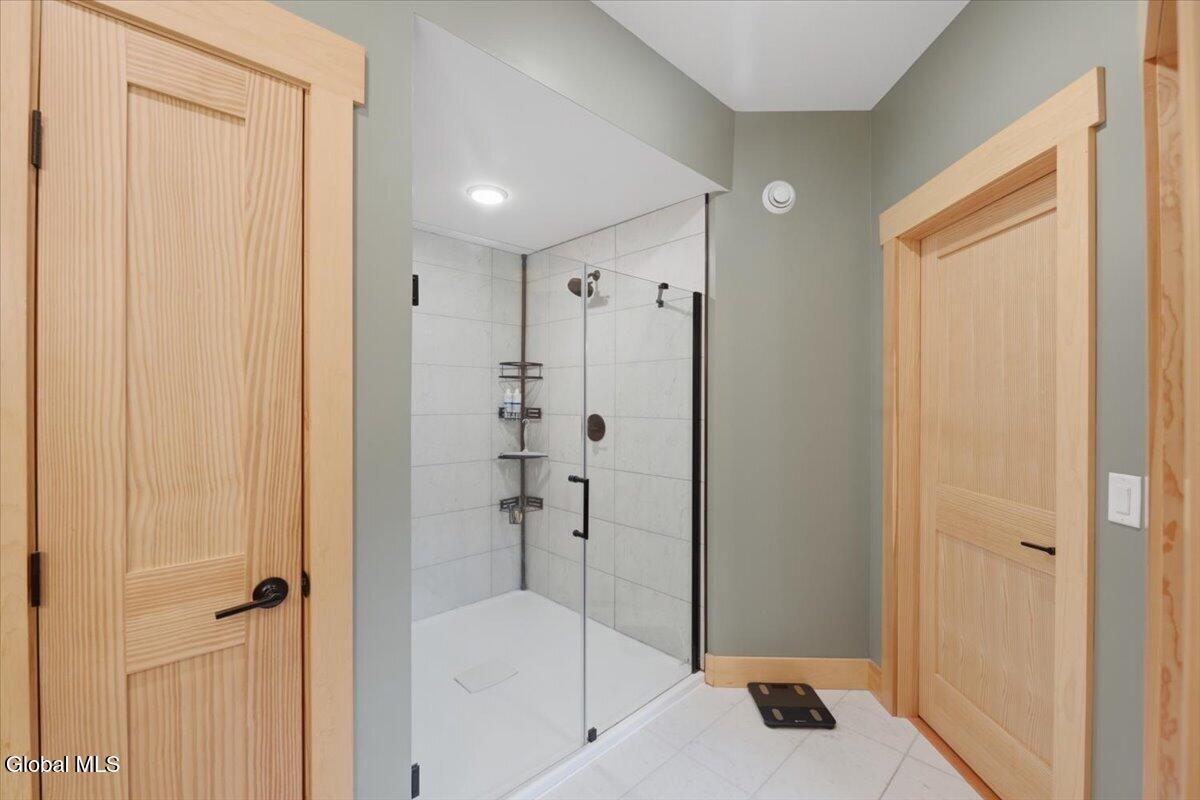 14 Blackberry Lane Queensbury NY 12804