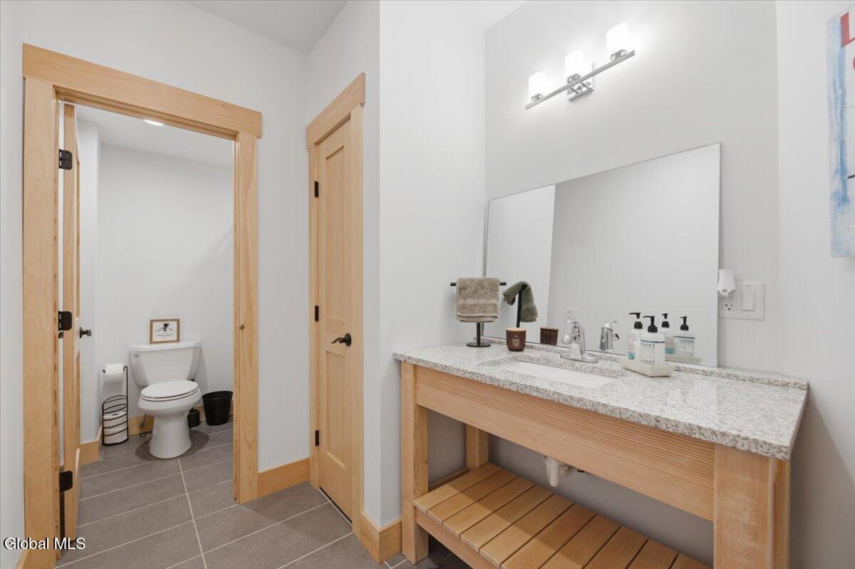 14 Blackberry Lane Queensbury NY 12804