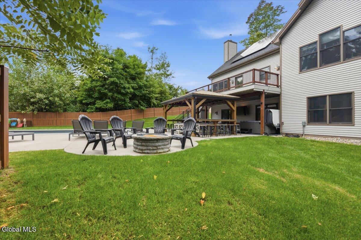 14 Blackberry Lane Queensbury NY 12804