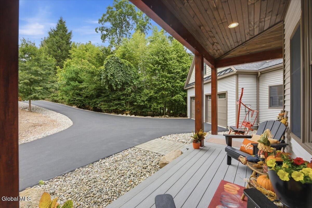 14 Blackberry Lane Queensbury NY 12804