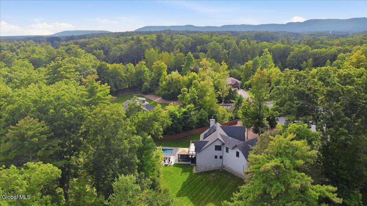 14 Blackberry Lane Queensbury NY 12804