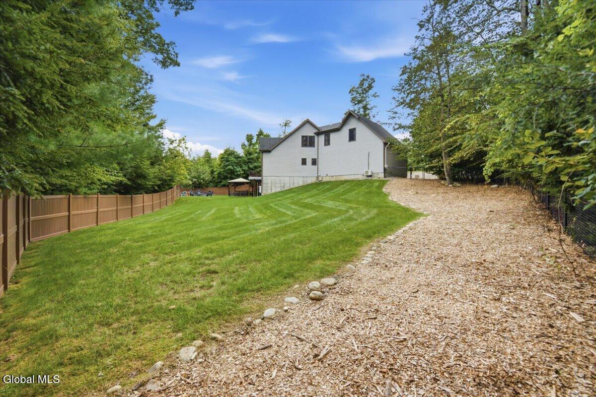 14 Blackberry Lane Queensbury NY 12804