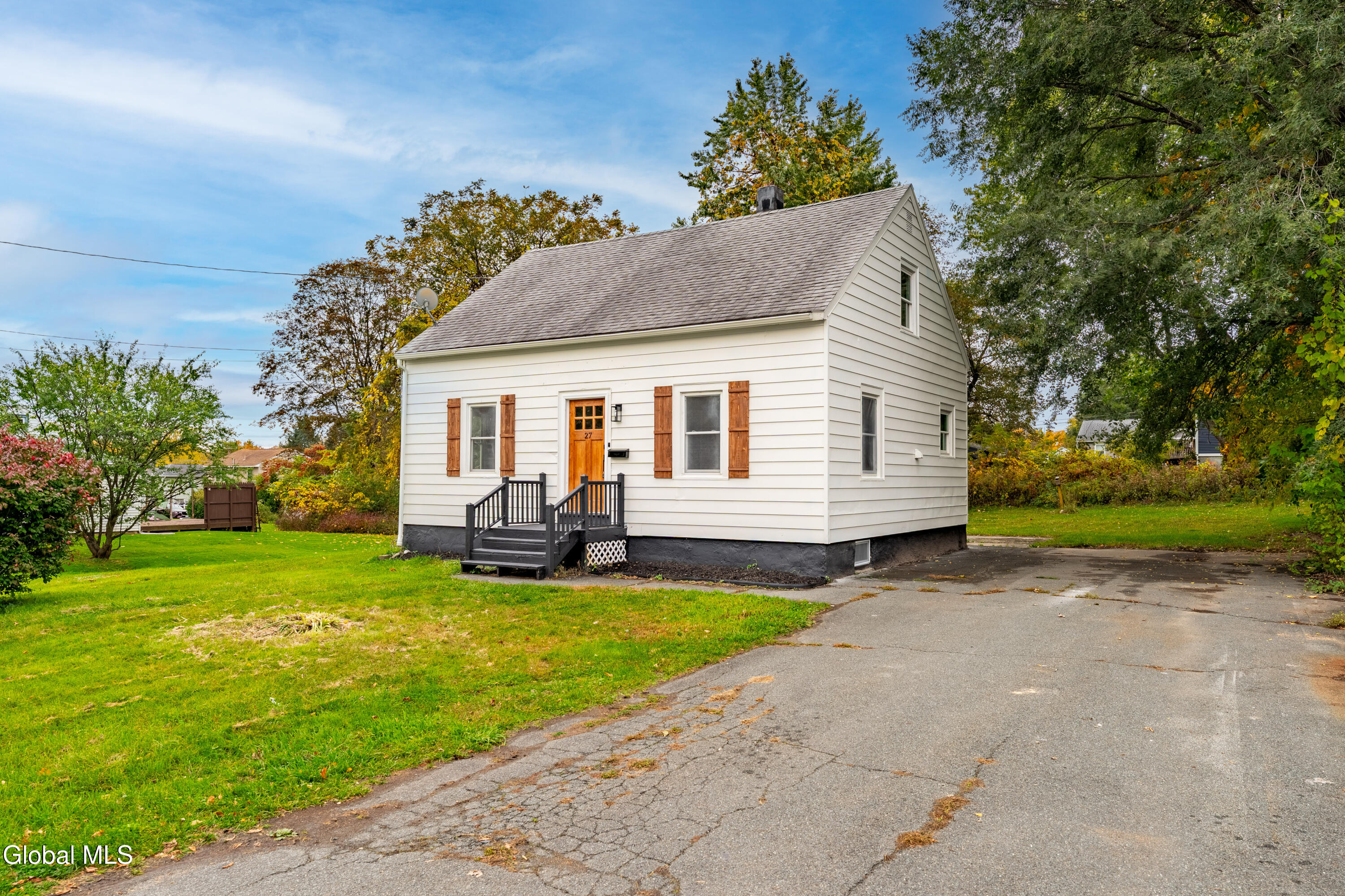 27 Bellemeade Street Wynantskill NY 12198