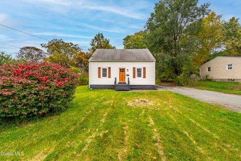 27 Bellemeade Street Wynantskill NY 12198