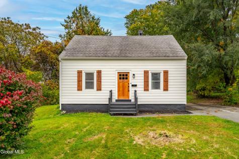 27 Bellemeade Street Wynantskill NY 12198