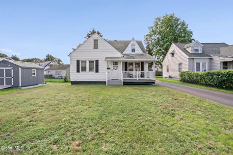 2012 Robinwood Avenue Schenectady NY 12306