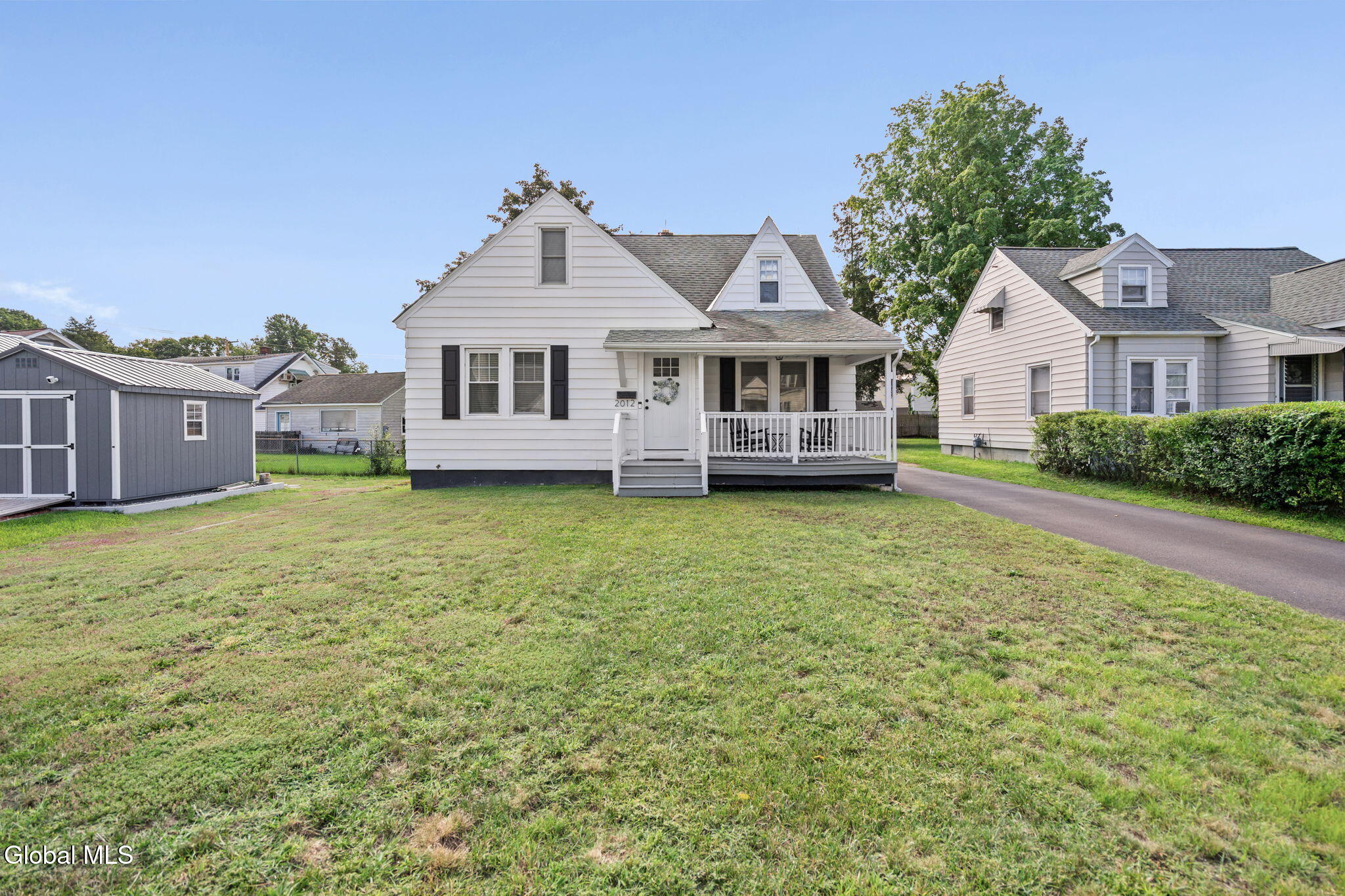 2012 Robinwood Avenue Schenectady NY 12306