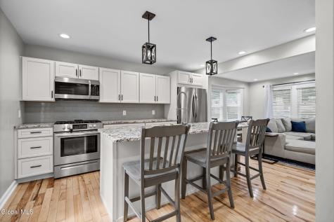 2012 Robinwood Avenue Schenectady NY 12306