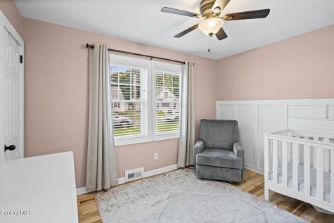 2012 Robinwood Avenue Schenectady NY 12306