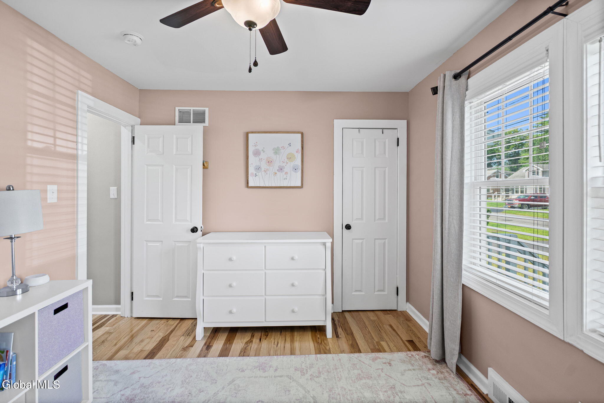 2012 Robinwood Avenue Schenectady NY 12306