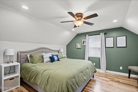 2012 Robinwood Avenue Schenectady NY 12306