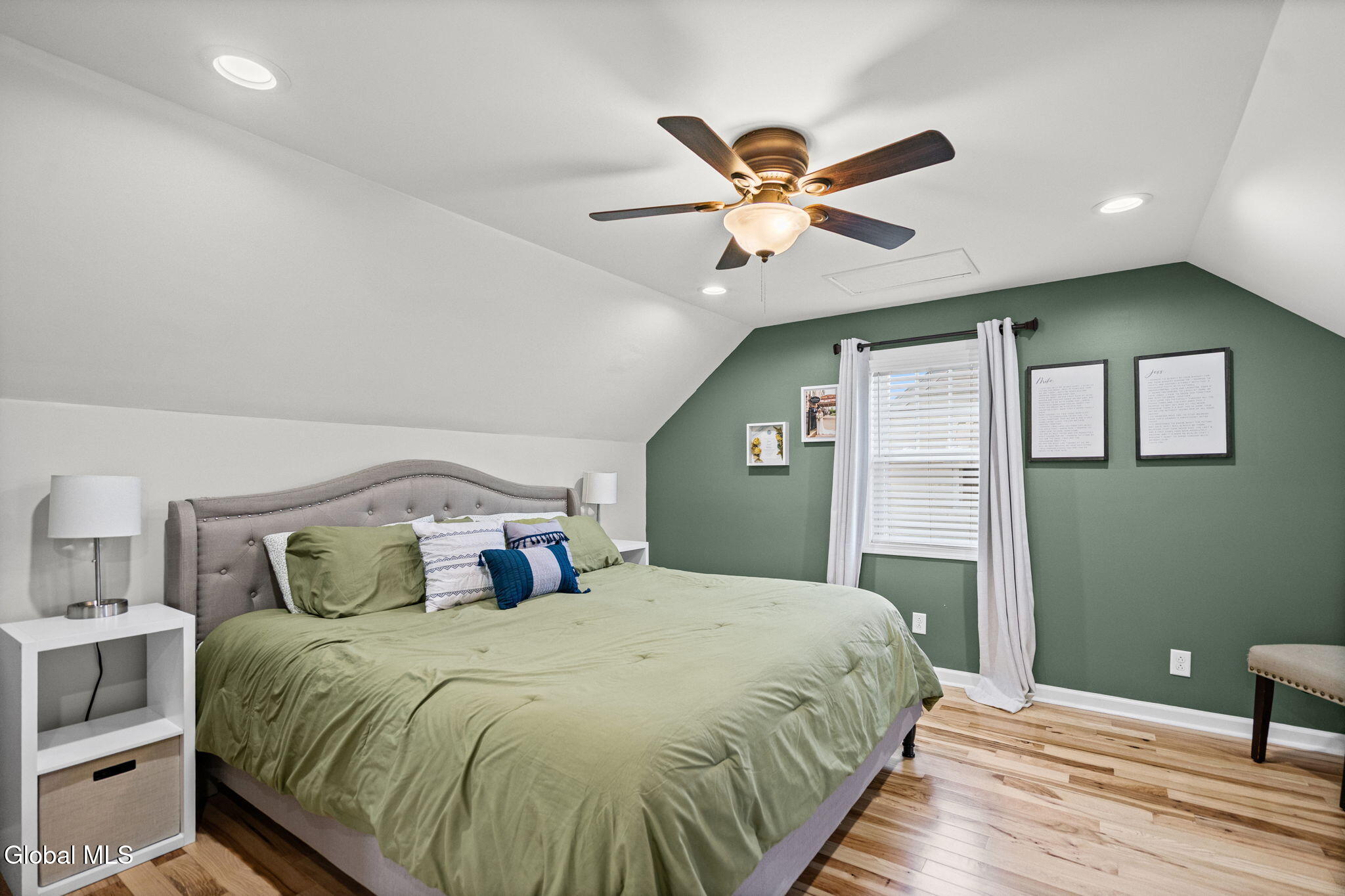 2012 Robinwood Avenue Schenectady NY 12306