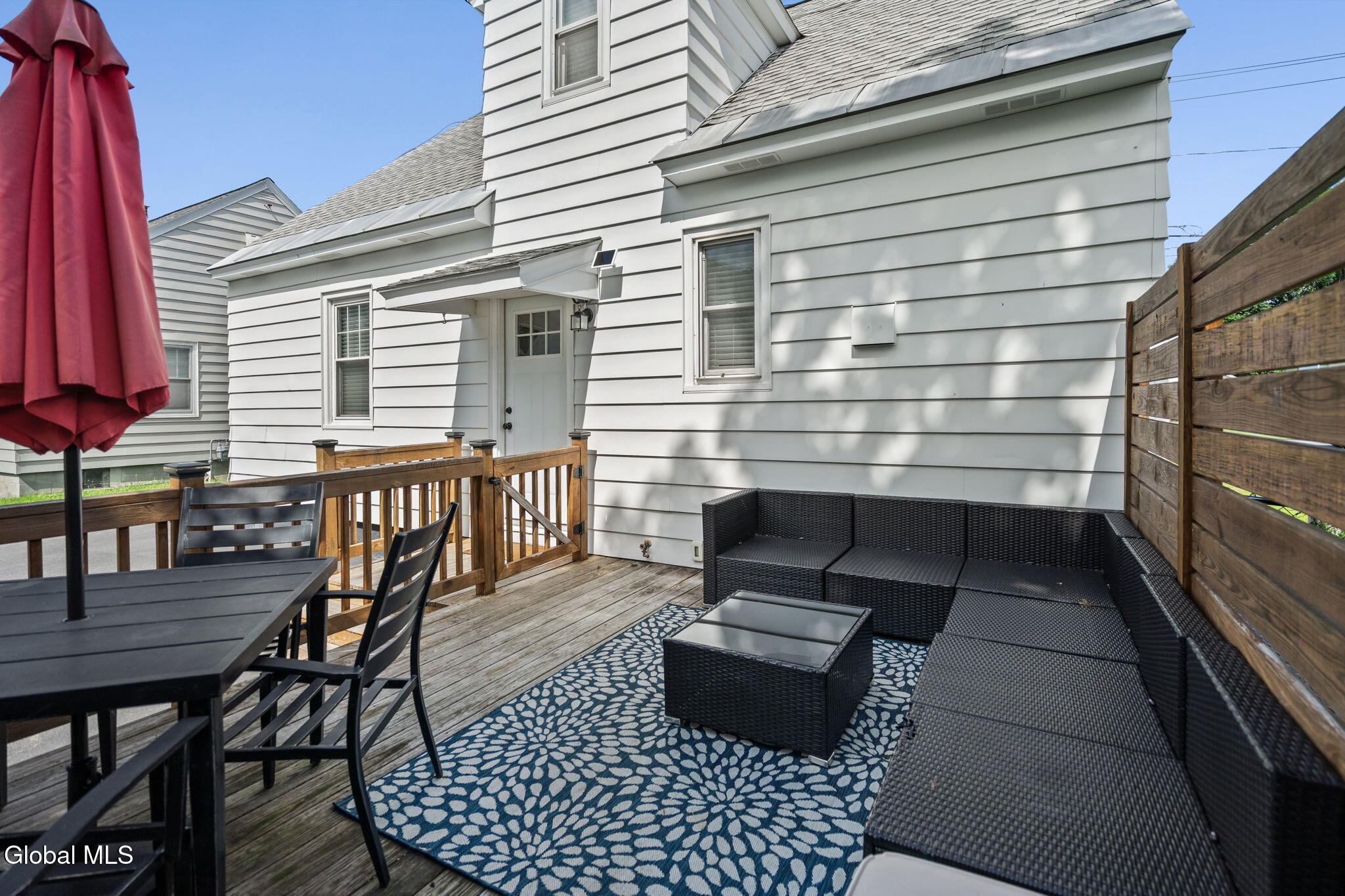 2012 Robinwood Avenue Schenectady NY 12306
