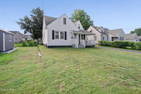 2012 Robinwood Avenue Schenectady NY 12306