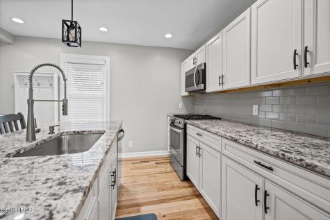 2012 Robinwood Avenue Schenectady NY 12306