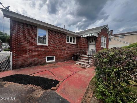 826 New Scotland Avenue Albany NY 12208