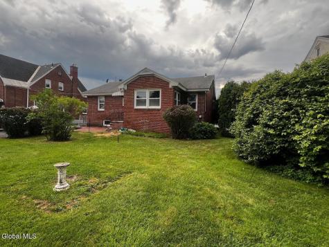 826 New Scotland Avenue Albany NY 12208