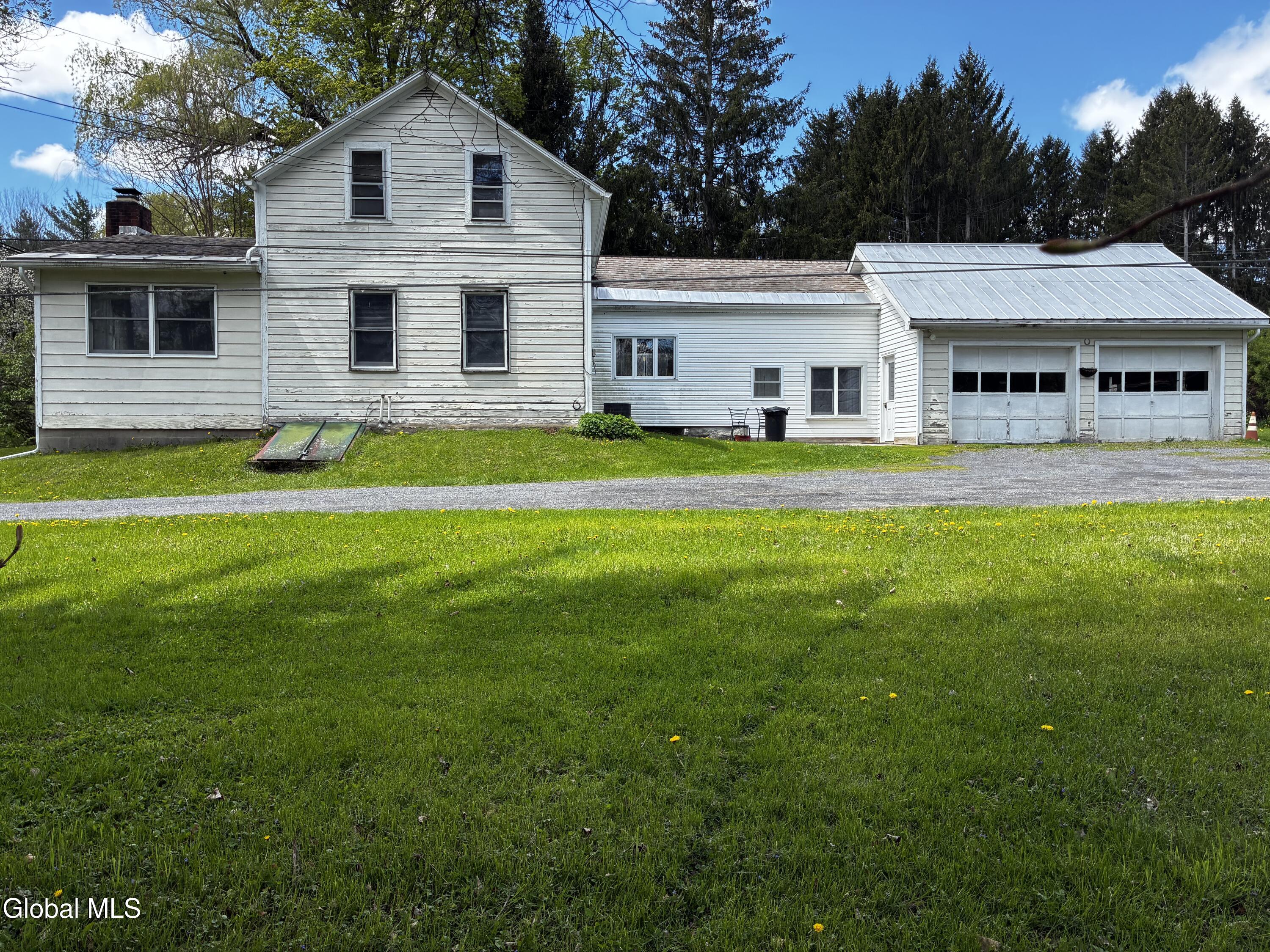 134 Schoolhouse Road Schoharie NY 12157