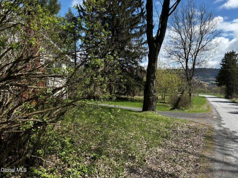 134 Schoolhouse Road Schoharie NY 12157