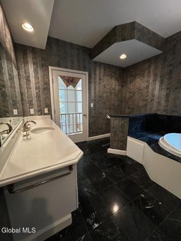 75 Gurney Lane Queensbury NY 12804