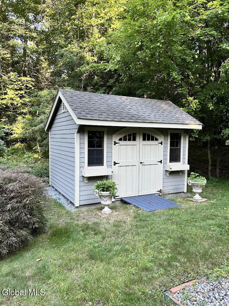 75 Gurney Lane Queensbury NY 12804