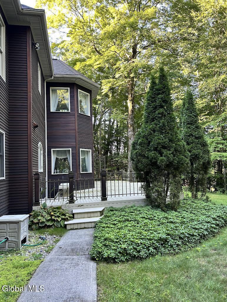 75 Gurney Lane Queensbury NY 12804