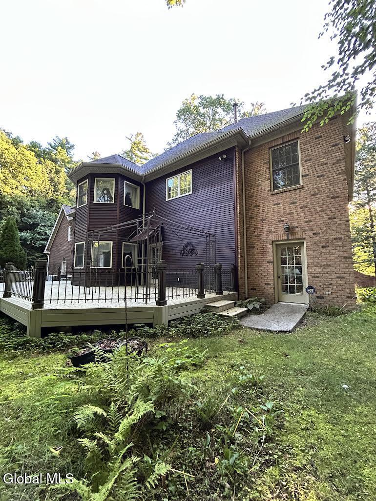 75 Gurney Lane Queensbury NY 12804