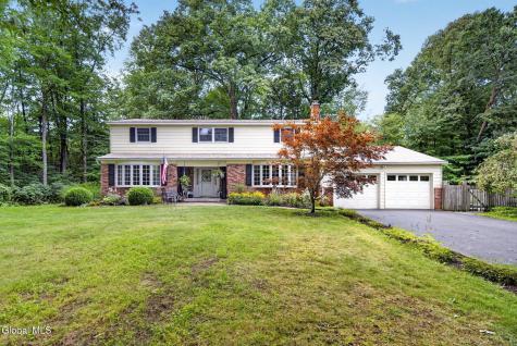 4 Catalpa Court Ballston Lake NY 12019