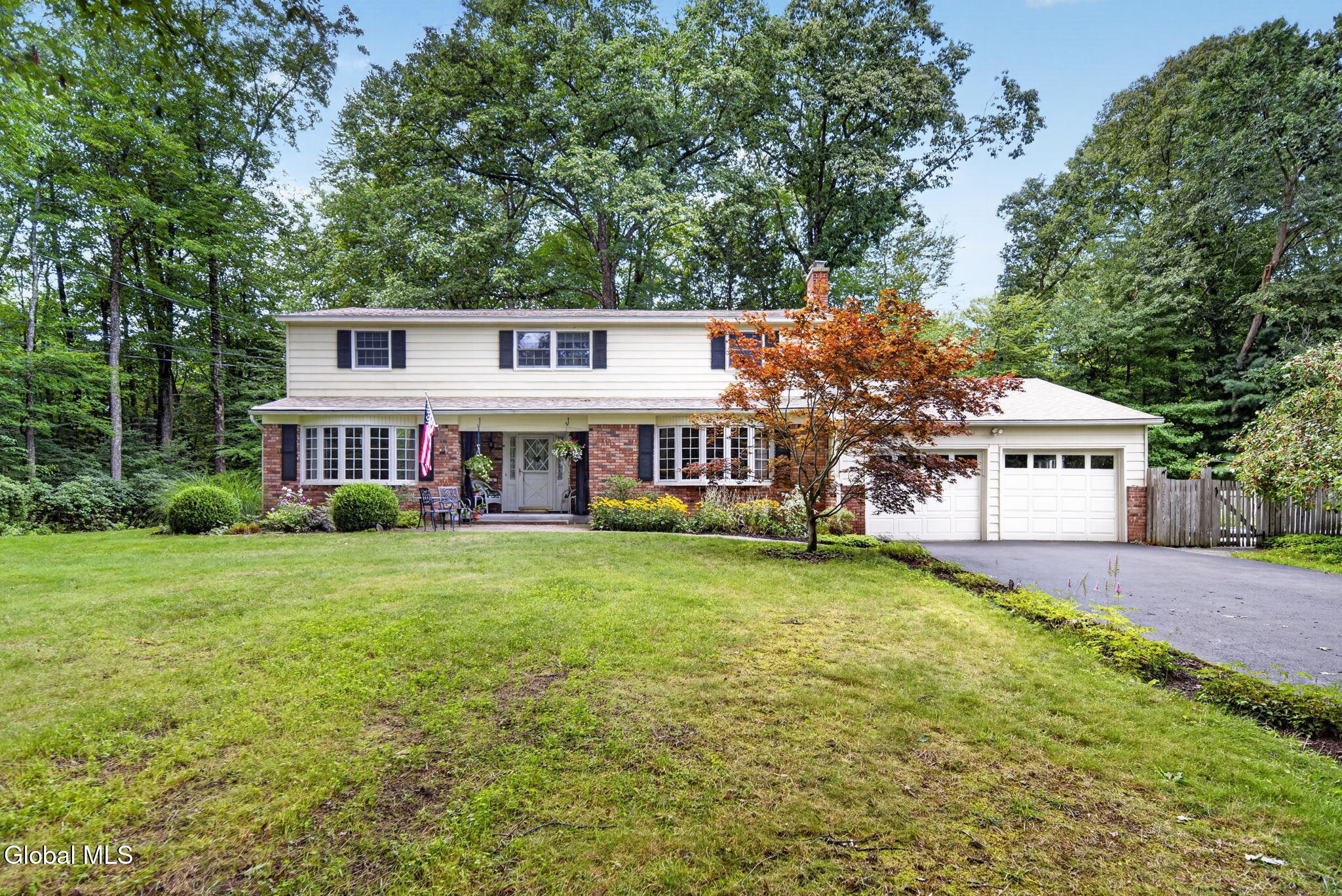 4 Catalpa Court Ballston Lake NY 12019
