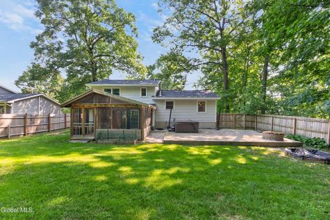 44 Scotch Pine Drive Voorheesville NY 12186