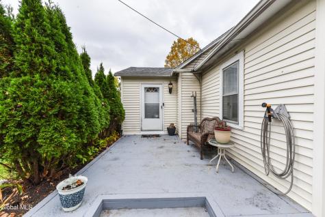 35 Rustic Bridge Road Rexford NY 12148