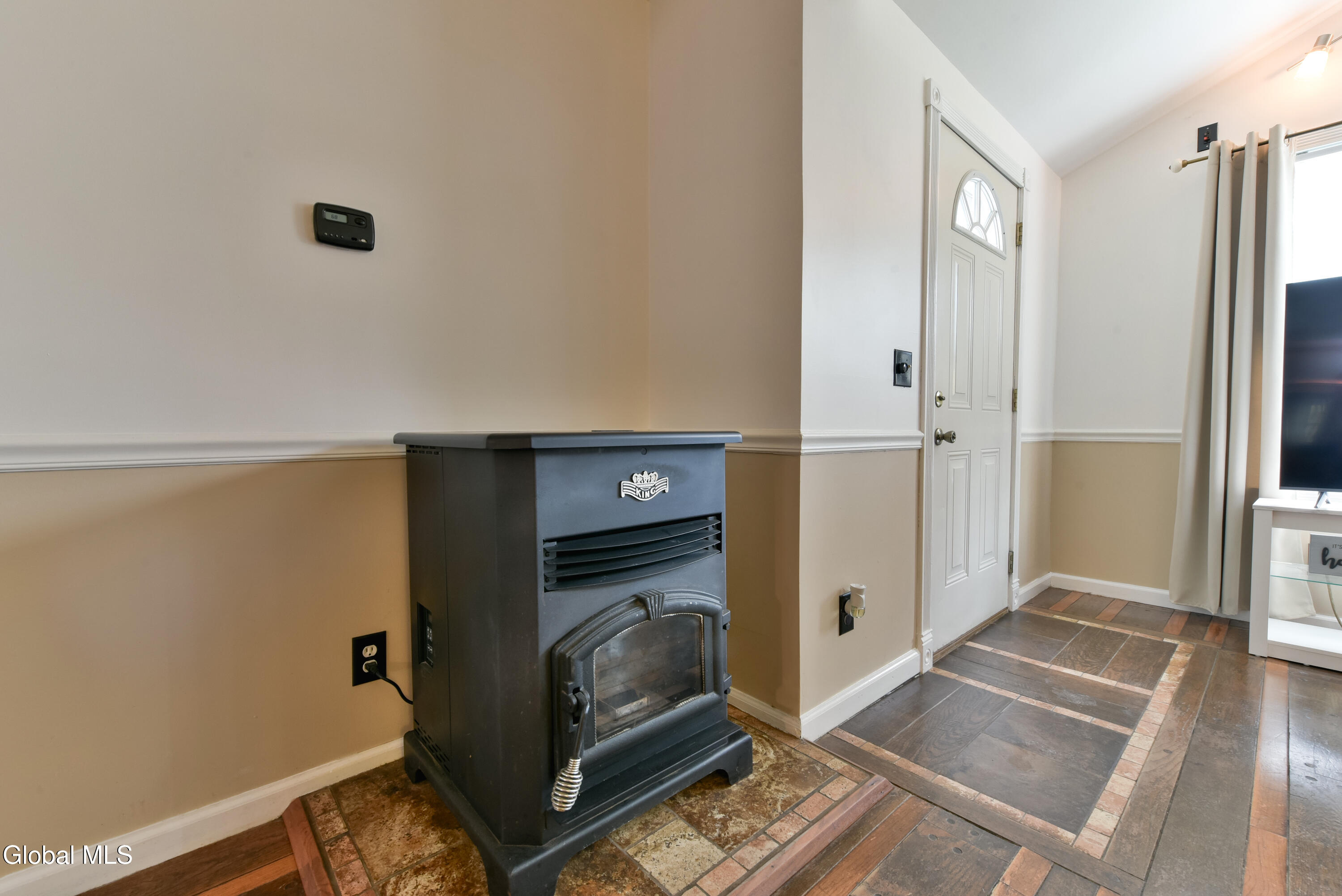 35 Rustic Bridge Road Rexford NY 12148