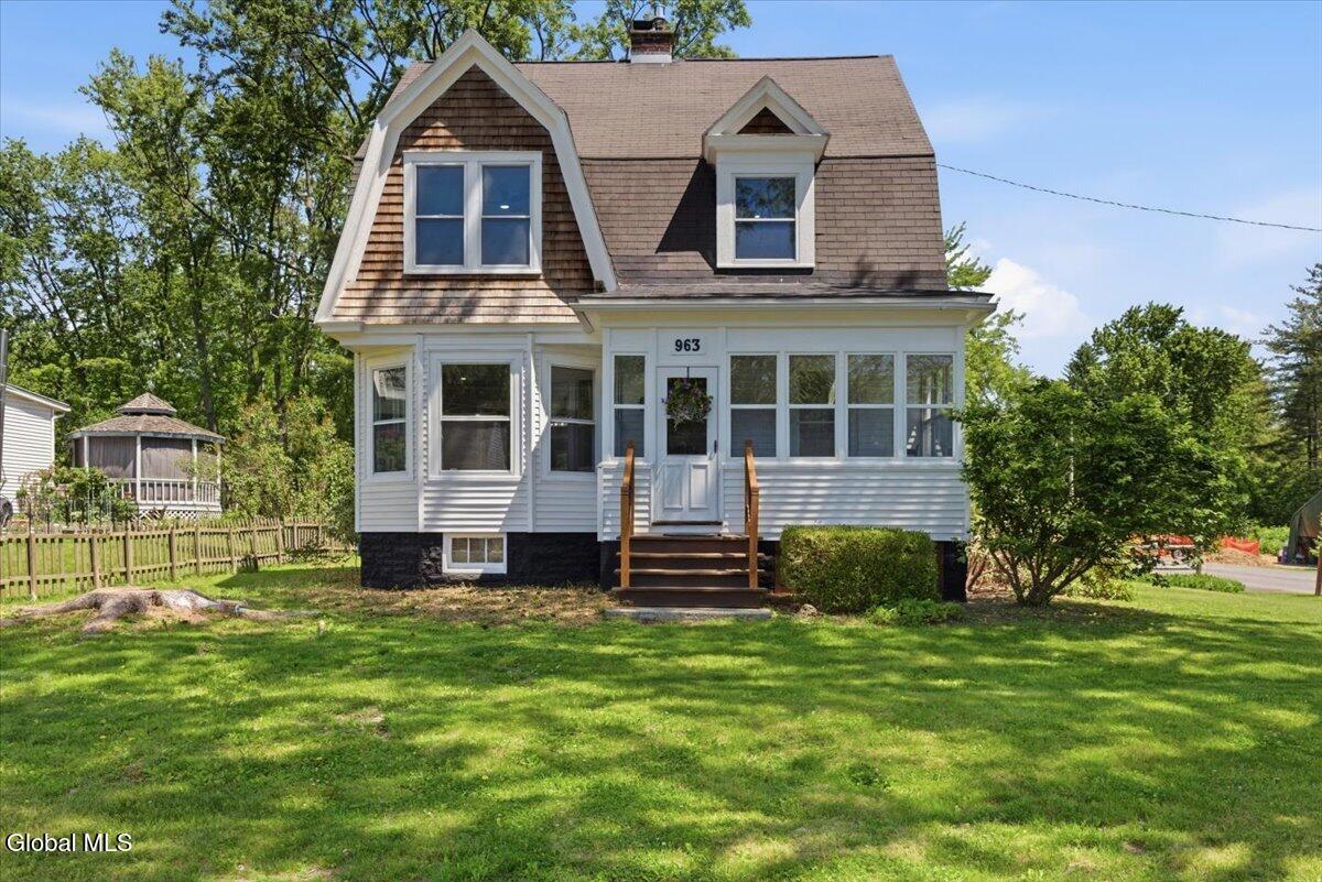 963 Riverview Road Rexford NY 12148