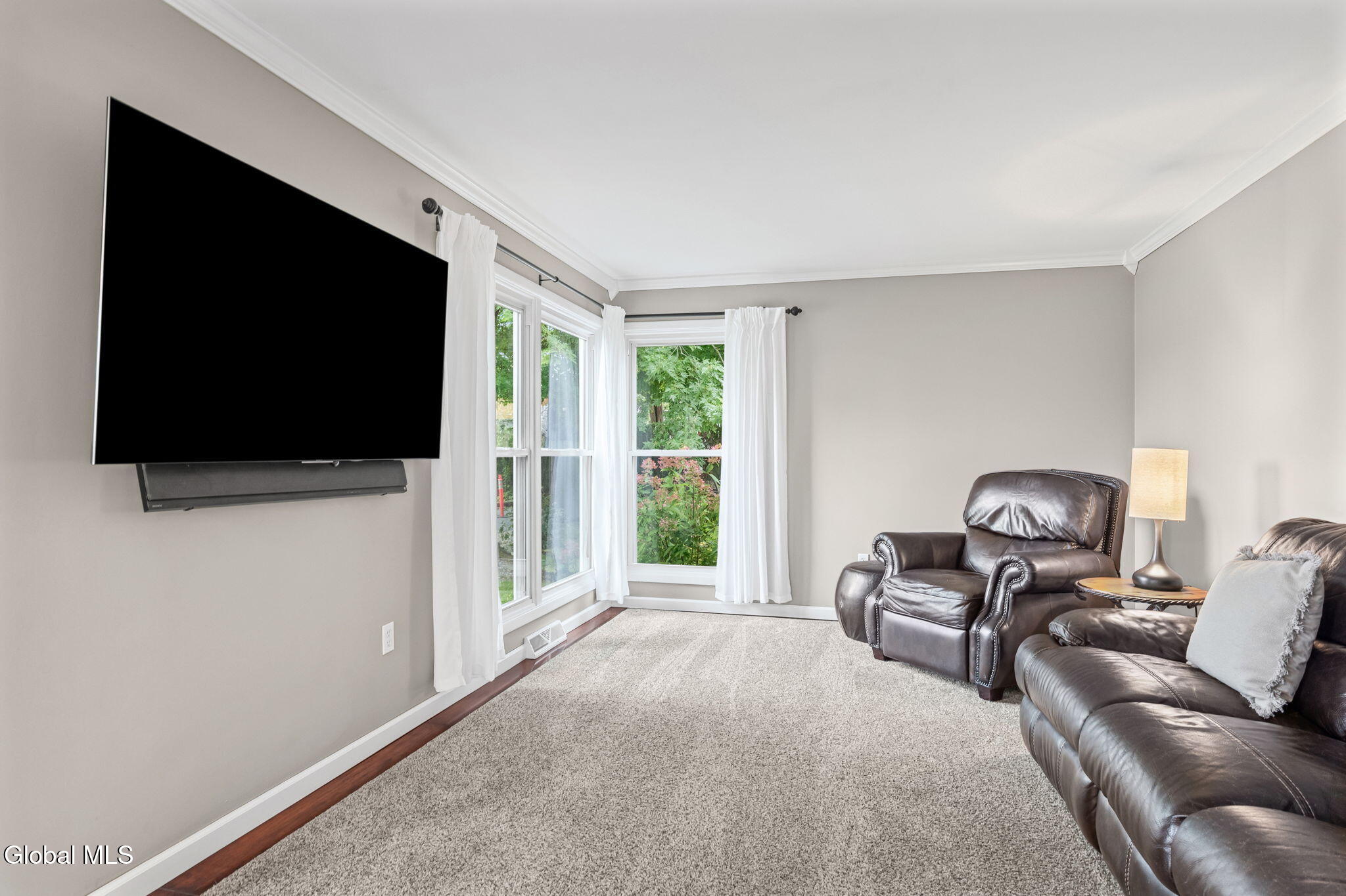 145 Ramsey Place Albany NY 12209